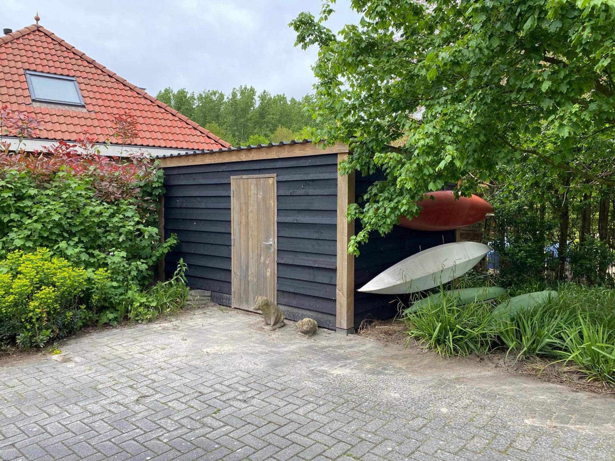 Villa Riverside Met Hottub, Eigen Aanlegsteiger, Zwemtrap, Trampoline En Kano'S Zeewolde Extérieur photo
